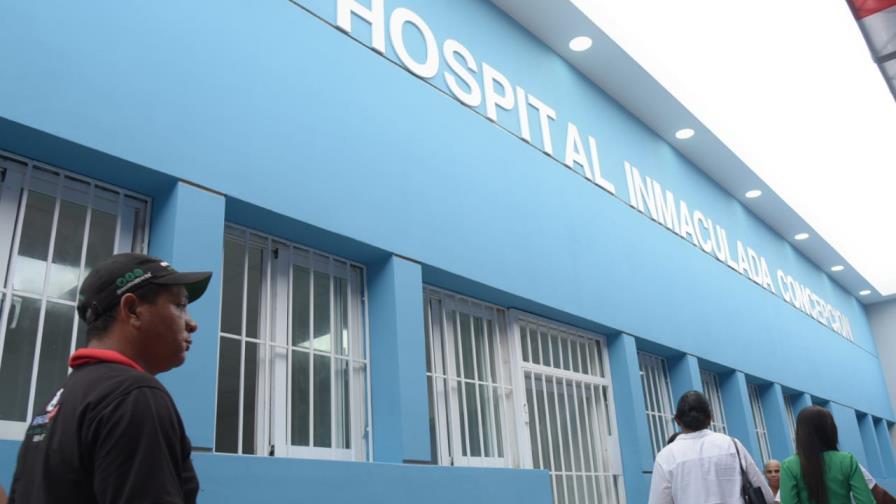 Presidente Danilo Medina entrega hospital en Cotuí