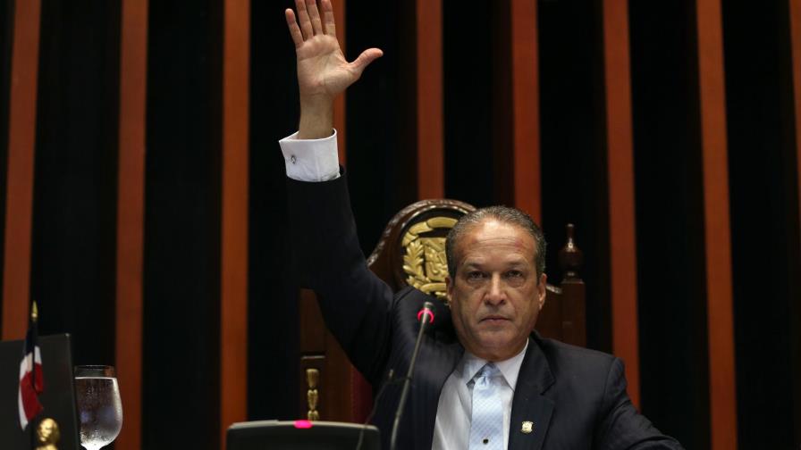 Senadores eligen a unanimidad nuevo bufete directivo Senadores eligen a unanimidad nuevo bufete directivo