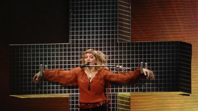 “Like a Prayer”. el video más escandaloso y controversial de la historia. 