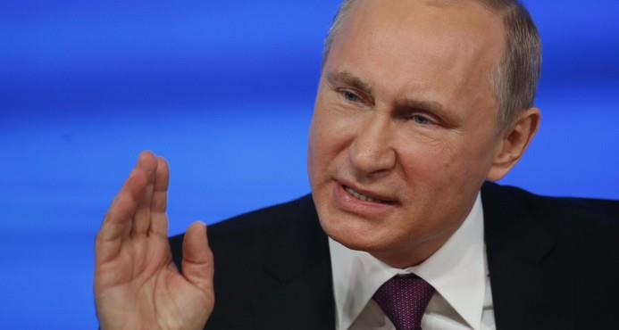 Cambio de opinión pública en Rusia indica problemas para Putin