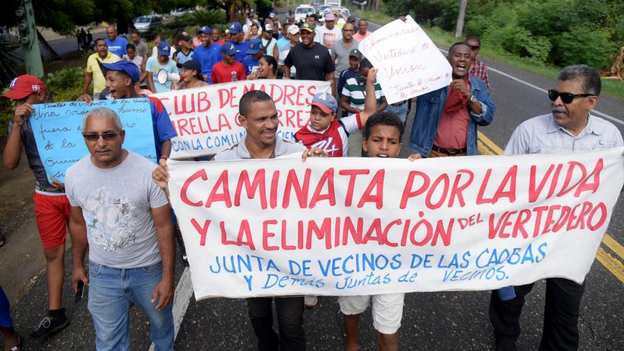 Moradores de Sosúa demandan el cierre de vertedero a cielo abierto Moradores de Sosúa demandan el cierre de vertedero a cielo abierto