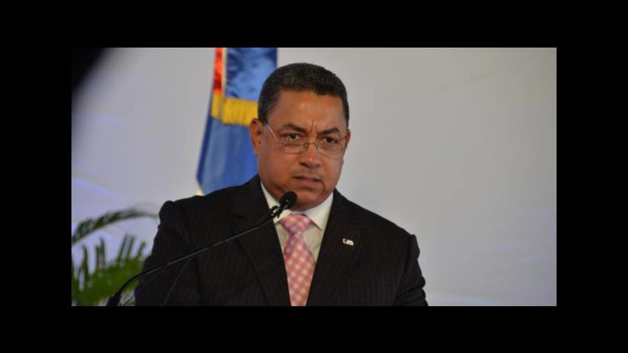 Alejandro Herrera: “La aviación civil dominicana está de luto”