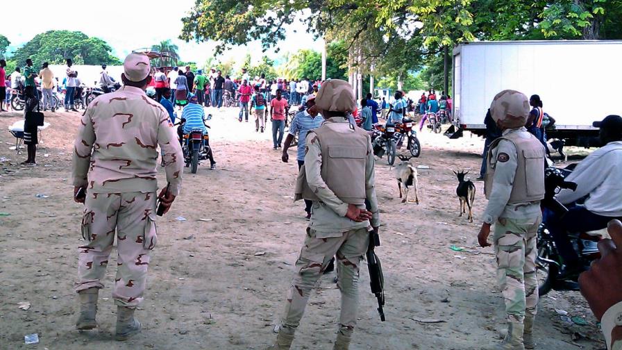 Autoridades dominicanas a espera de reunión con Haití; baja tensión