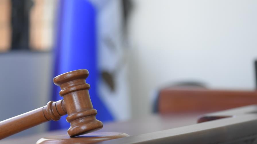 Imponen prisión preventiva a un hombre por golpear a su madre 