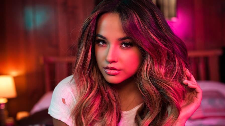 Becky G: “Hay muchos jóvenes en este mundo que quieren cambiar las cosas”
