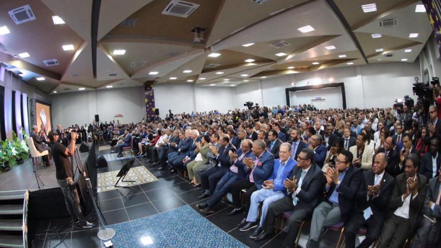 Director de Pasaportes llegó manejando al hospital donde falleció 