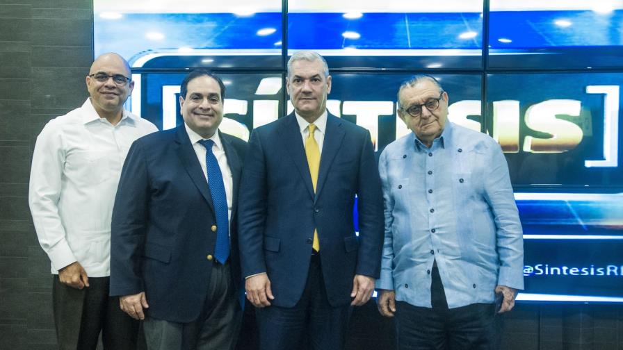 Diez de los parqueos anunciados por el Gobierno estarían listos en dos años 