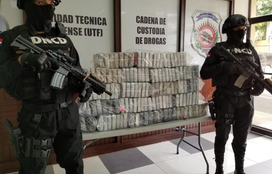 Ocupan 133 paquetes de cocaína en puerto de Manzanillo 