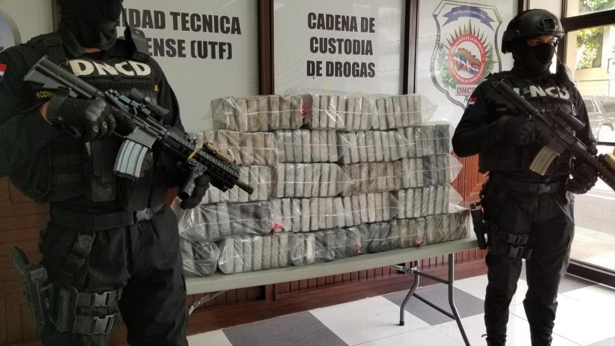 Ocupan 133 paquetes de cocaína en puerto de Manzanillo 