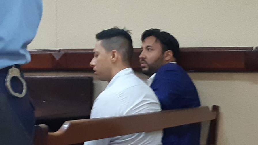 Imponen prisión preventiva contra dos extranjeros por estafa con negocios piramidales