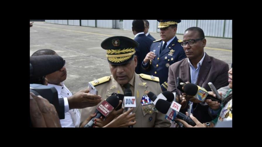 Presidente Medina confirma a Paulino Sem en el Ministerio de Defensa Presidente Medina confirma a Paulino Sem en el Ministerio de Defensa