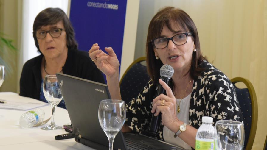 Plantean legislación para regular trabajo doméstico