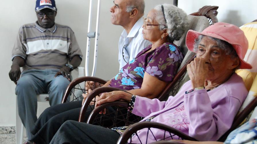 Cotizar durante 30 años solo garantiza ocho años de pensiones Cotizar durante 30 años solo garantiza ocho años de pensiones