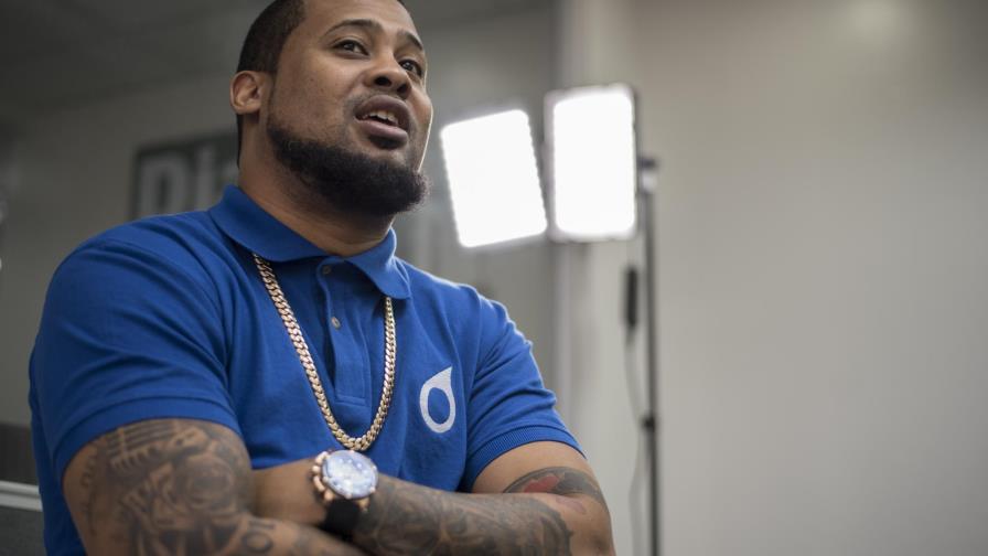 Lápiz Consciente: “La gente se    identifica conmigo porque soy real” 