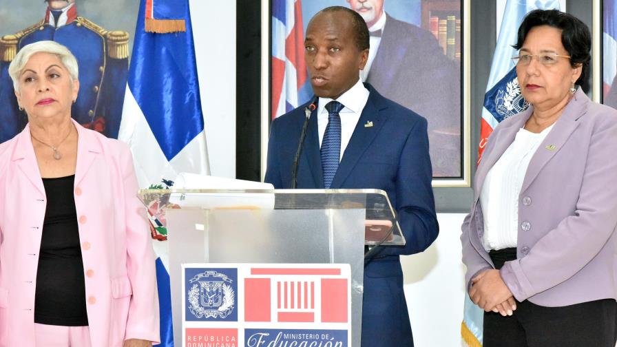 Educación firmará convenios con universidades para formar “docentes de excelencia” Educación firmará convenios con universidades para formar “docentes de excelencia”