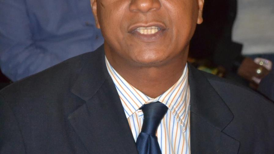 Fredermido Ferreras atribuye fallo  a presiones de Leonel Fernández