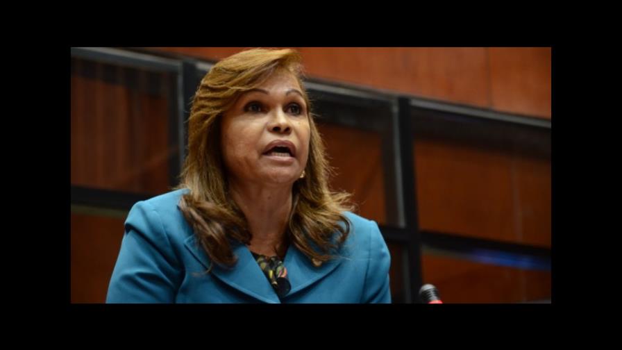 Senadora Sonia Mateo sale ilesa de  accidente en Santiago