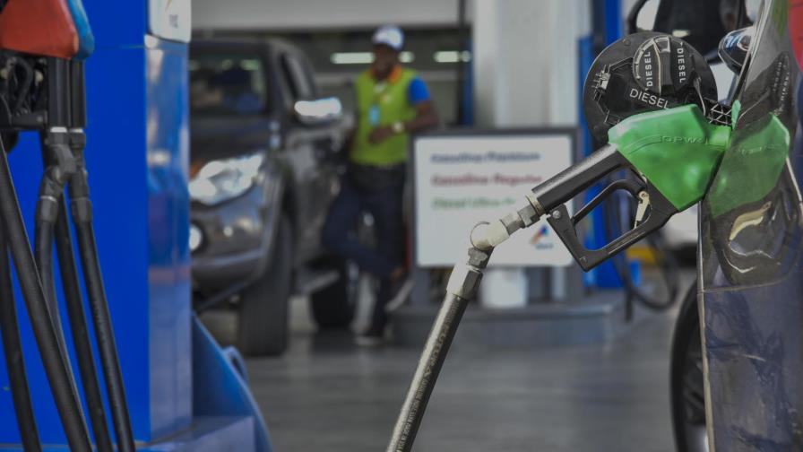 Los gasolineros vuelven a presionar por venta mixta