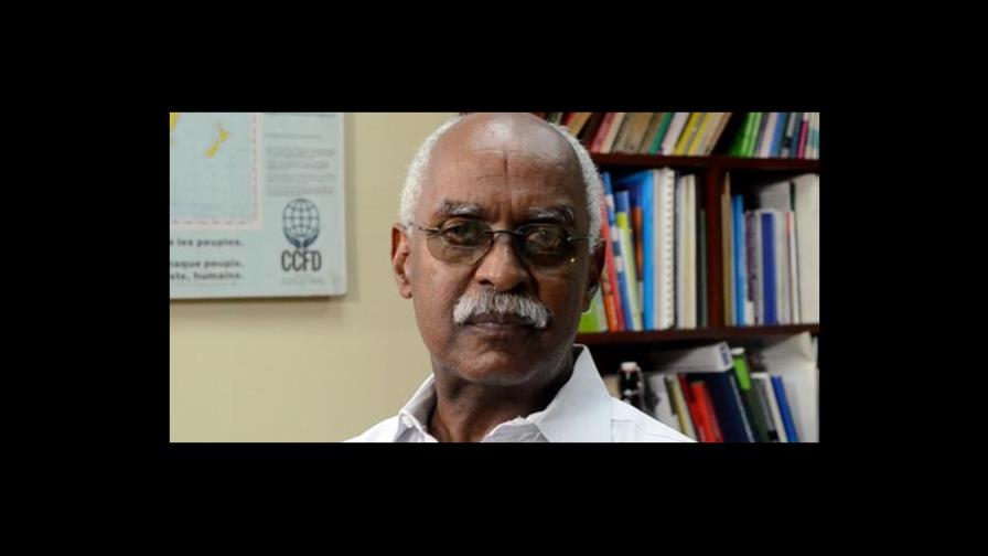 Politólogo: el Gobierno vende la idea de que no hay oposición para quedarse en el poder 