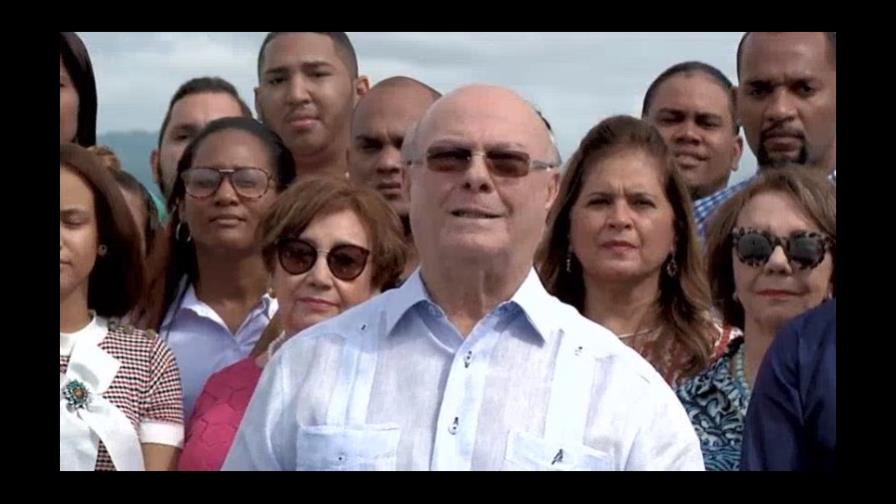 Hipólito se define como la transición necesaria al anunciar que buscará nuevamente la Presidencia Hipólito se define como la transición necesaria al anunciar que buscará nuevamente la Presidencia