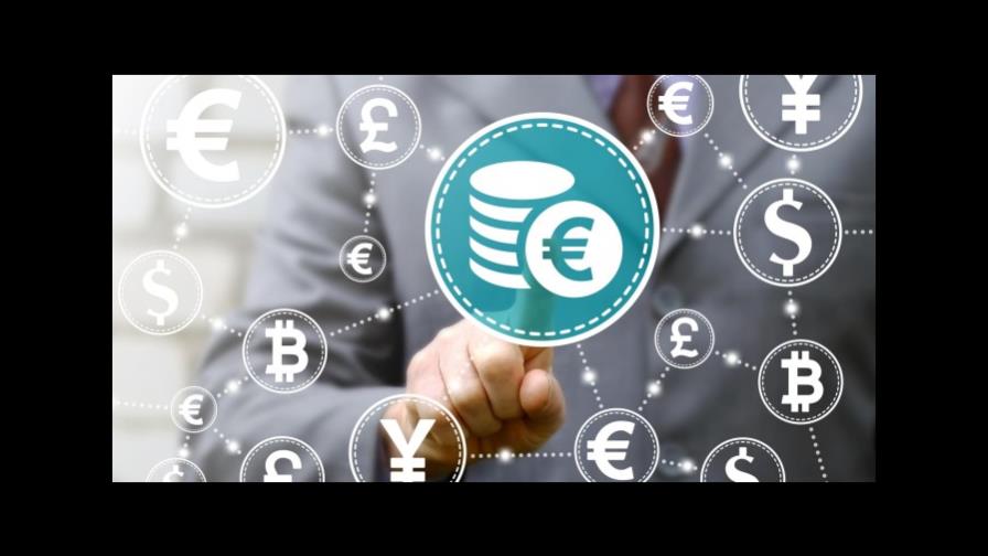 Italia sufrirá con el fin de los estímulos del BCE, dice ministro de Economía