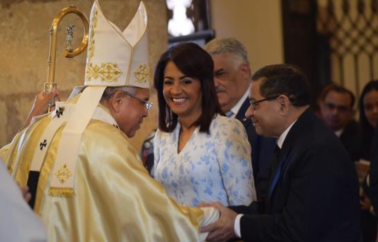 Iglesia celebra los 40 años de la  ordenación sacerdotal de Francisco Ozoria 
