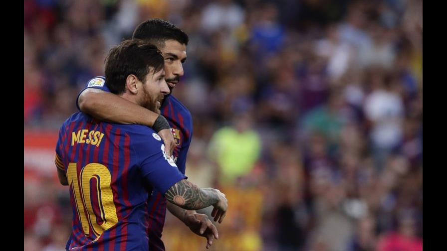 Barcelona le corta las alas al Huesca con una goleada 8-2