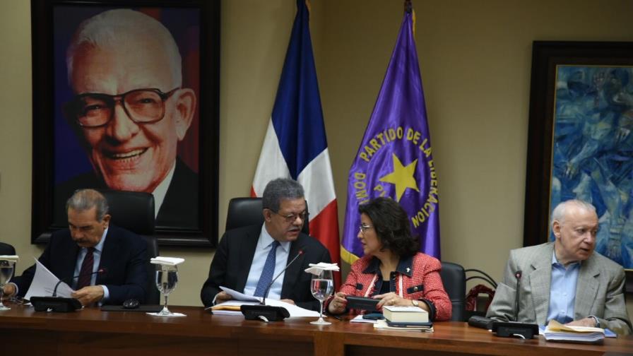 El PLD suspende reunión del Comité Político de este lunes El PLD suspende reunión del Comité Político de este lunes