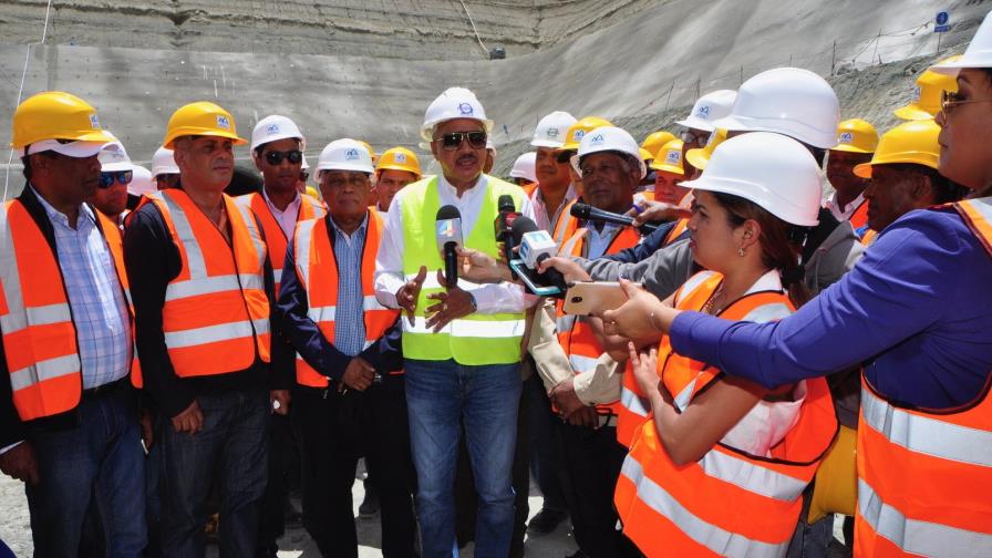 Gobierno afirma construcción de la presa Monte Grande no se detendrá 