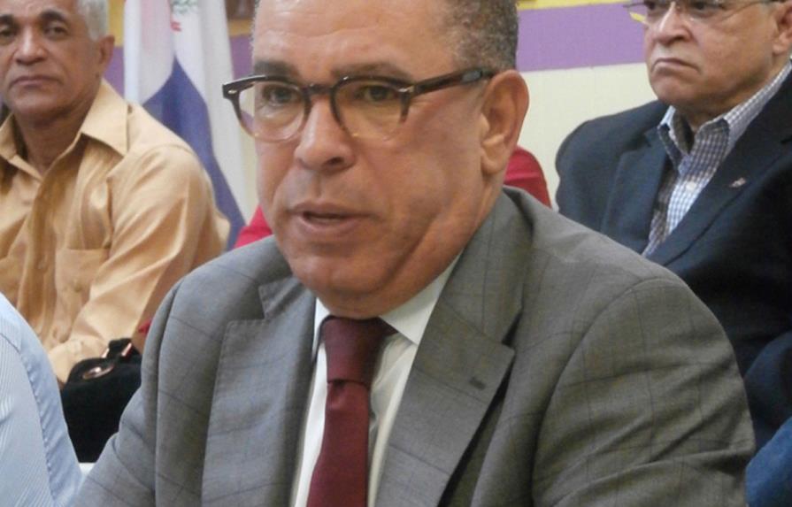 Cuestionan involucramiento de embajador dominicano ante la ONU en campaña de EEUU