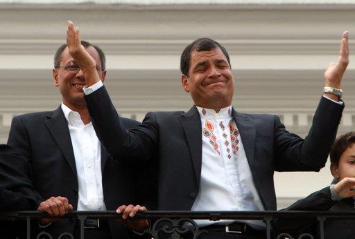  Rafael Correa pide marchar contra su sucesor