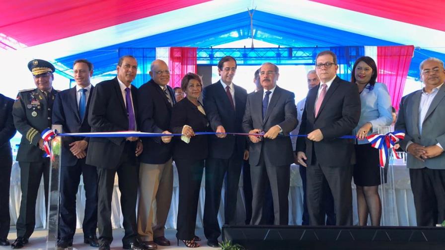 Gobierno pone en funcionamiento el sistema 9-1-1 en La Romana y Bayahíbe Gobierno pone en funcionamiento el sistema 9-1-1 en La Romana y Bayahíbe