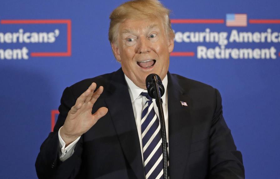 Un nuevo libro retrata a un Trump errático en una Casa Blanca a la deriva