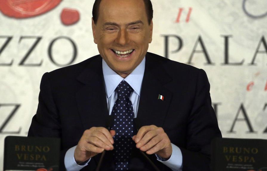 Silvio Berlusconi podría adquirir el club de tercera división de Monza