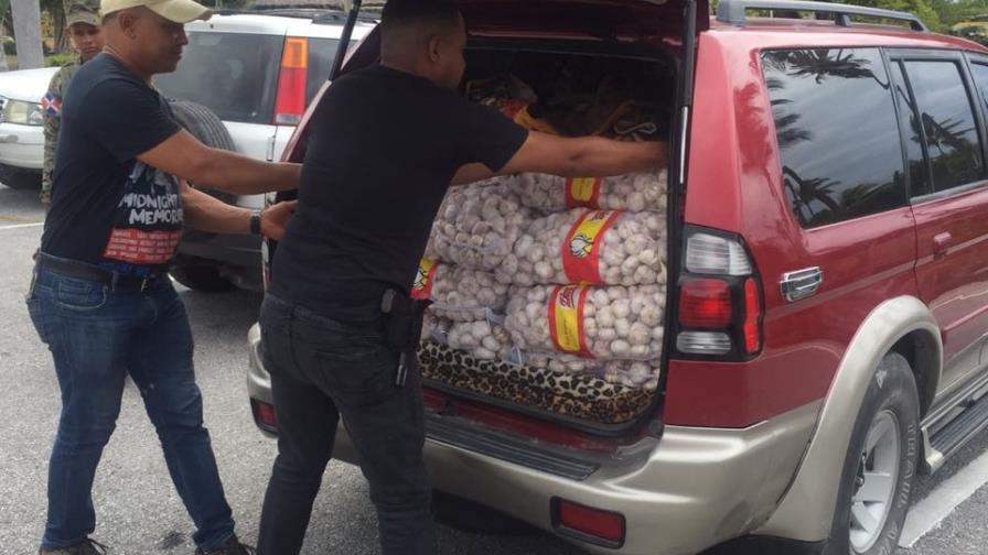 Decomisan 60 sacos de ajo a capitán retirado del Ejército