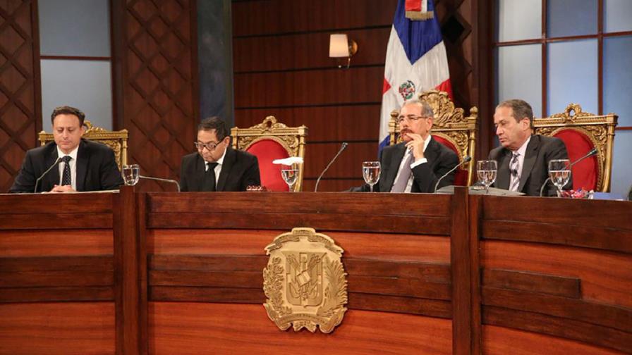 Llamado del Consejo de la Magistratura causa suspicacias pese a necesidades  