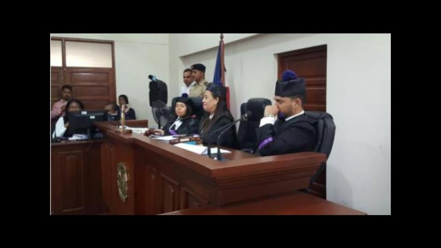 Tribunal rechaza recusación a jueces en caso Emely Peguero