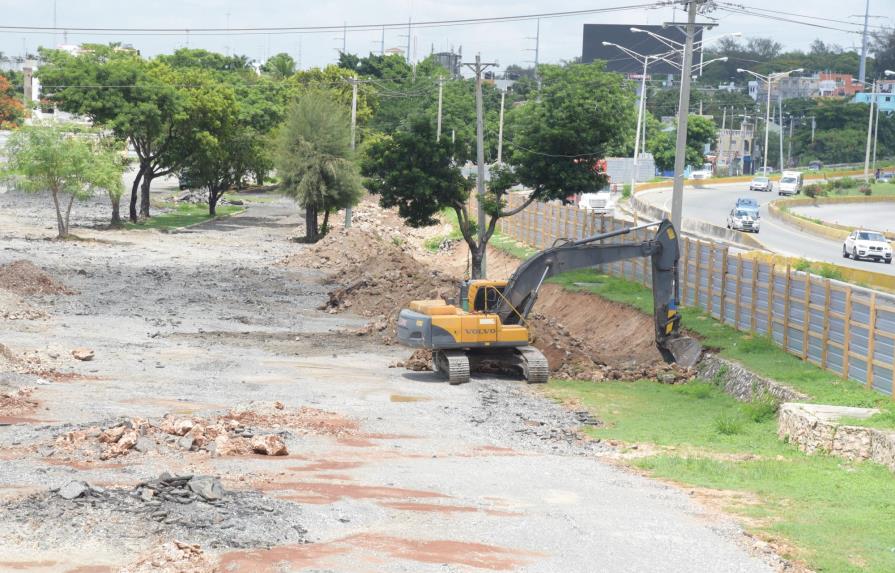 Continúan los trabajos de construcción de la terminal de autobuses en Santo Domingo Este 