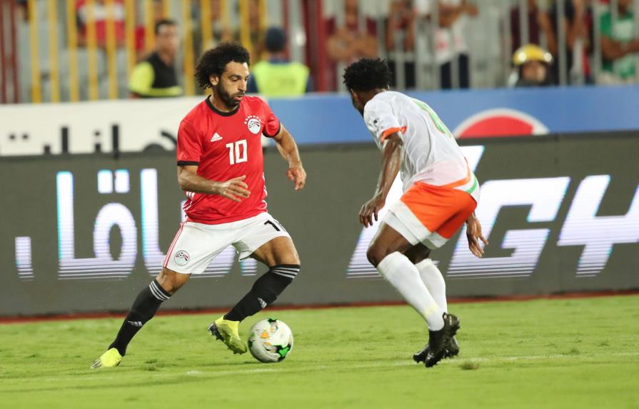 Salah, con un doblete, lidera a Egipto en la goleada 6-0 contra Níger