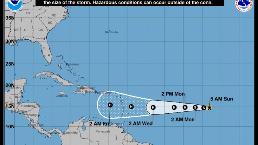 Isaac, con trayectoria peligrosa hacia el Caribe; RD le presta “especial atención” Isaac, con trayectoria peligrosa hacia el Caribe; RD le presta “especial atención”