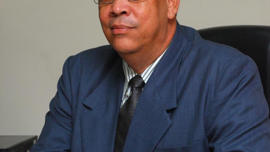 Herrera publicará biografía de Rafael Estrella Ureña 