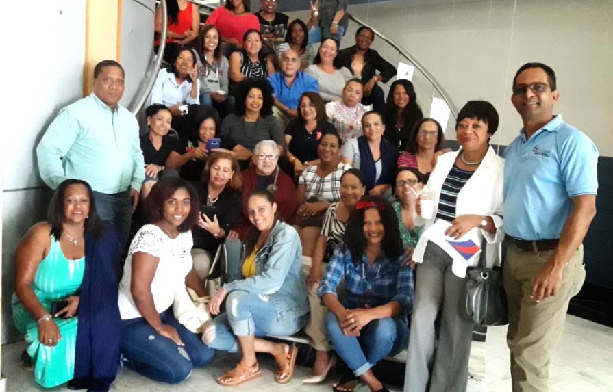 Dominicanas residentes en Puerto Rico son capacitadas en geriatría 