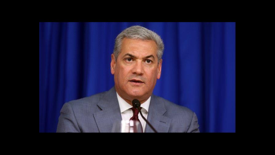 Ministro Gonzalo Castillo dice evalúan puentes en que cada 15 días se lanzan personas en SDE