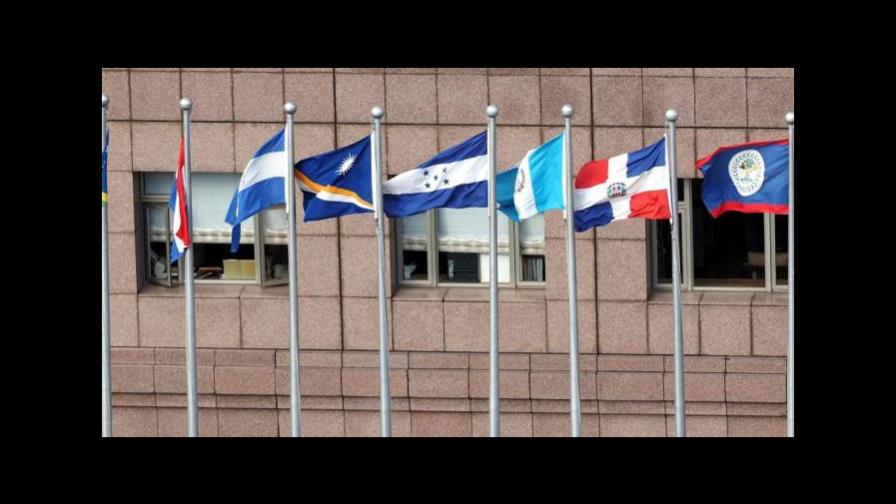 El Salvador pide a EEUU que respete decisión de abrir relaciones con China