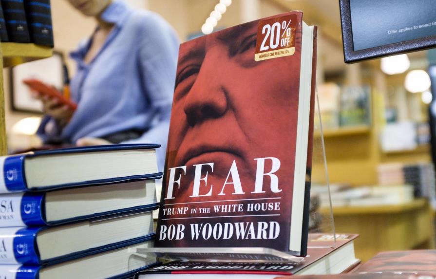 Bob Woodward saca a la venta su libro y pide a EEUU “despertar” ante Trump