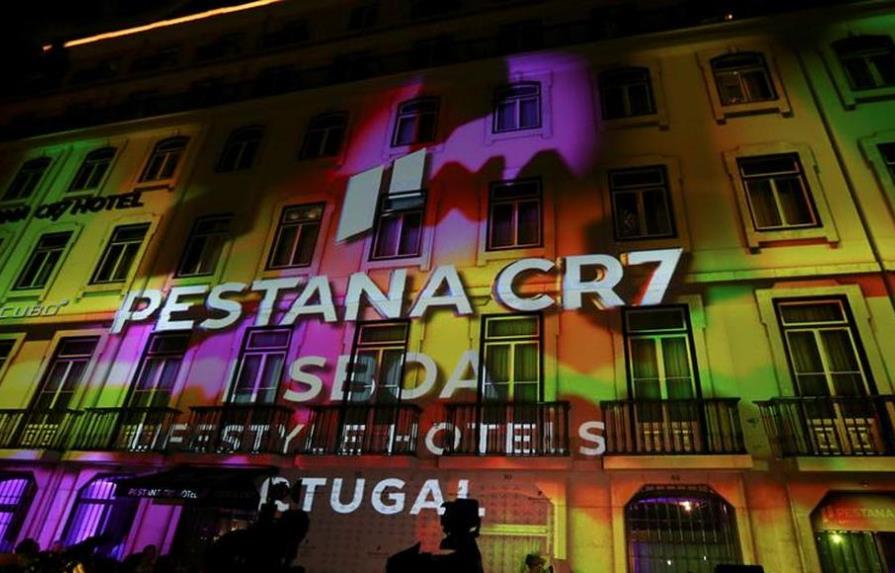 Cristiano Ronaldo abrirá uno de sus hoteles “CR7” en París