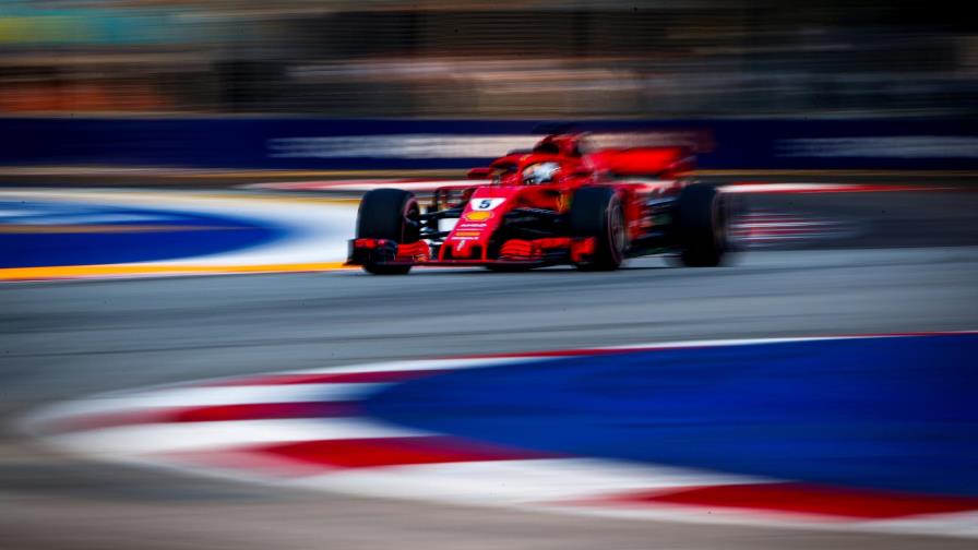 Los Red Bull lideran los primeros entrenamientos en Singapur