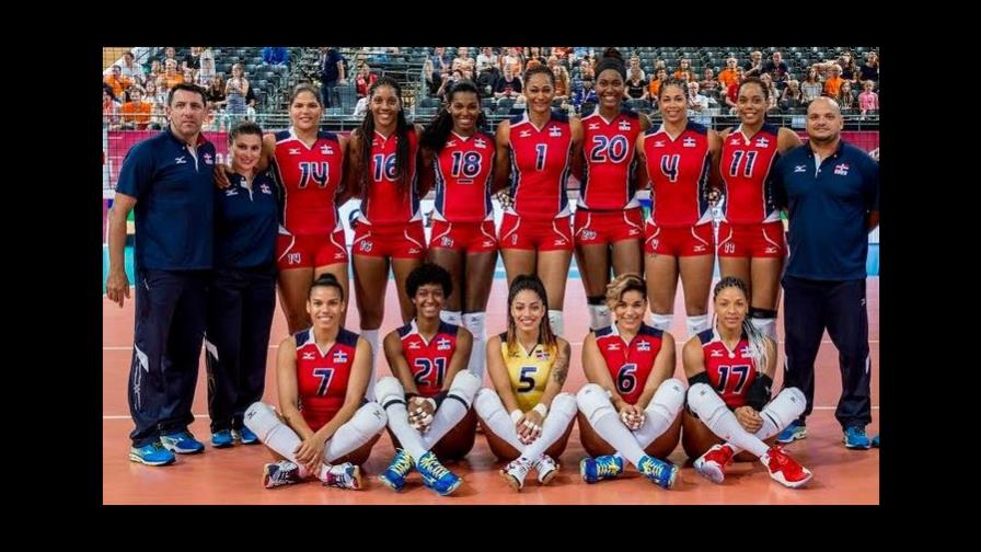Selección nacional de voleibol femenino llega a Japón para Mundial