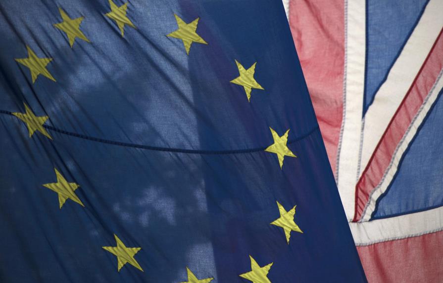 La UE busca evitar la “catástrofe” de un Brexit sin acuerdo