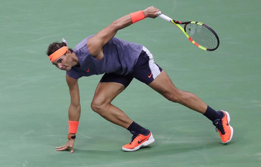 Nadal se retira de torneos en Beijing y Shanghái